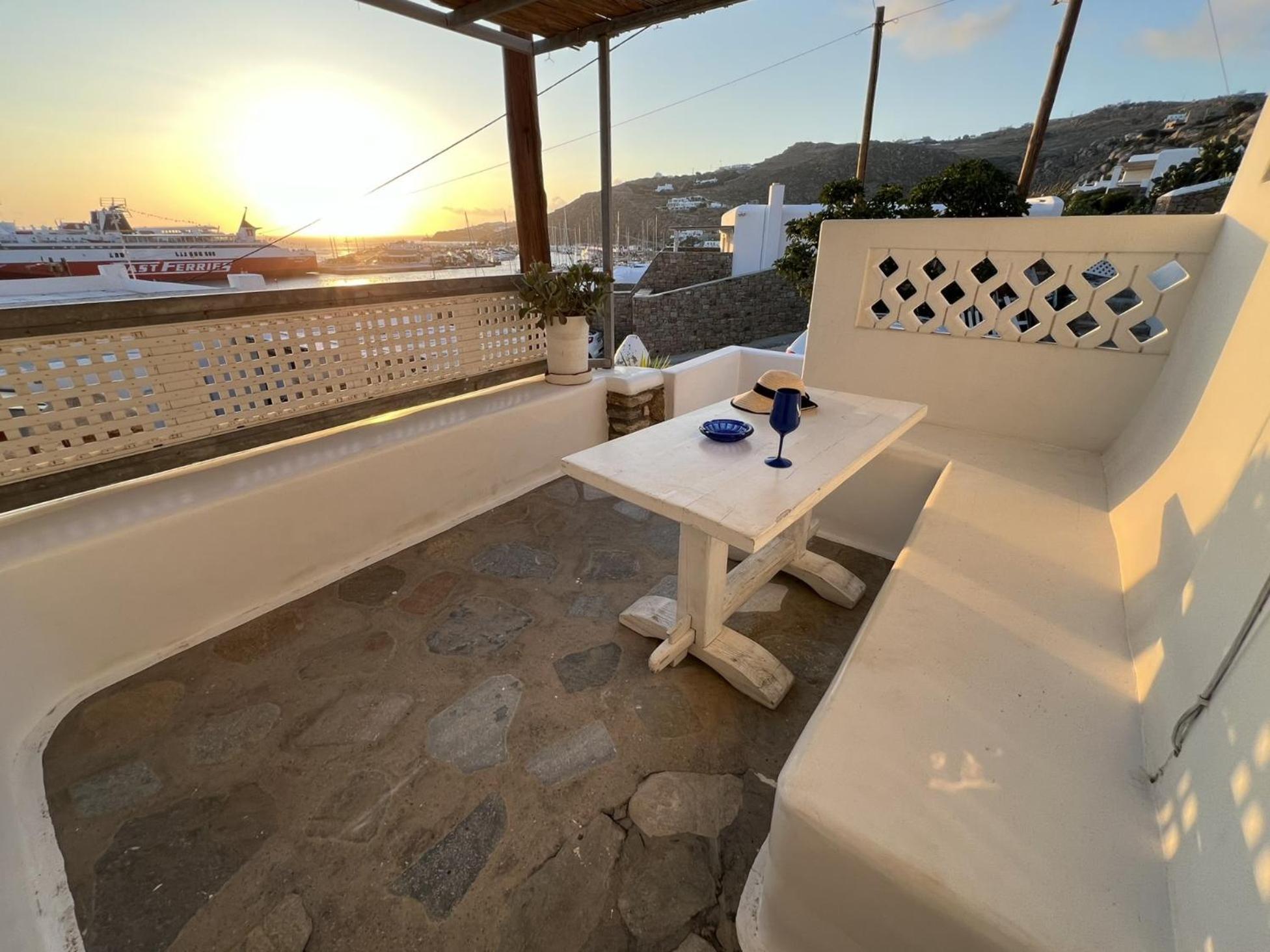 Mykonos Tourlos Nests - Sea View Escape Apartment Luaran gambar